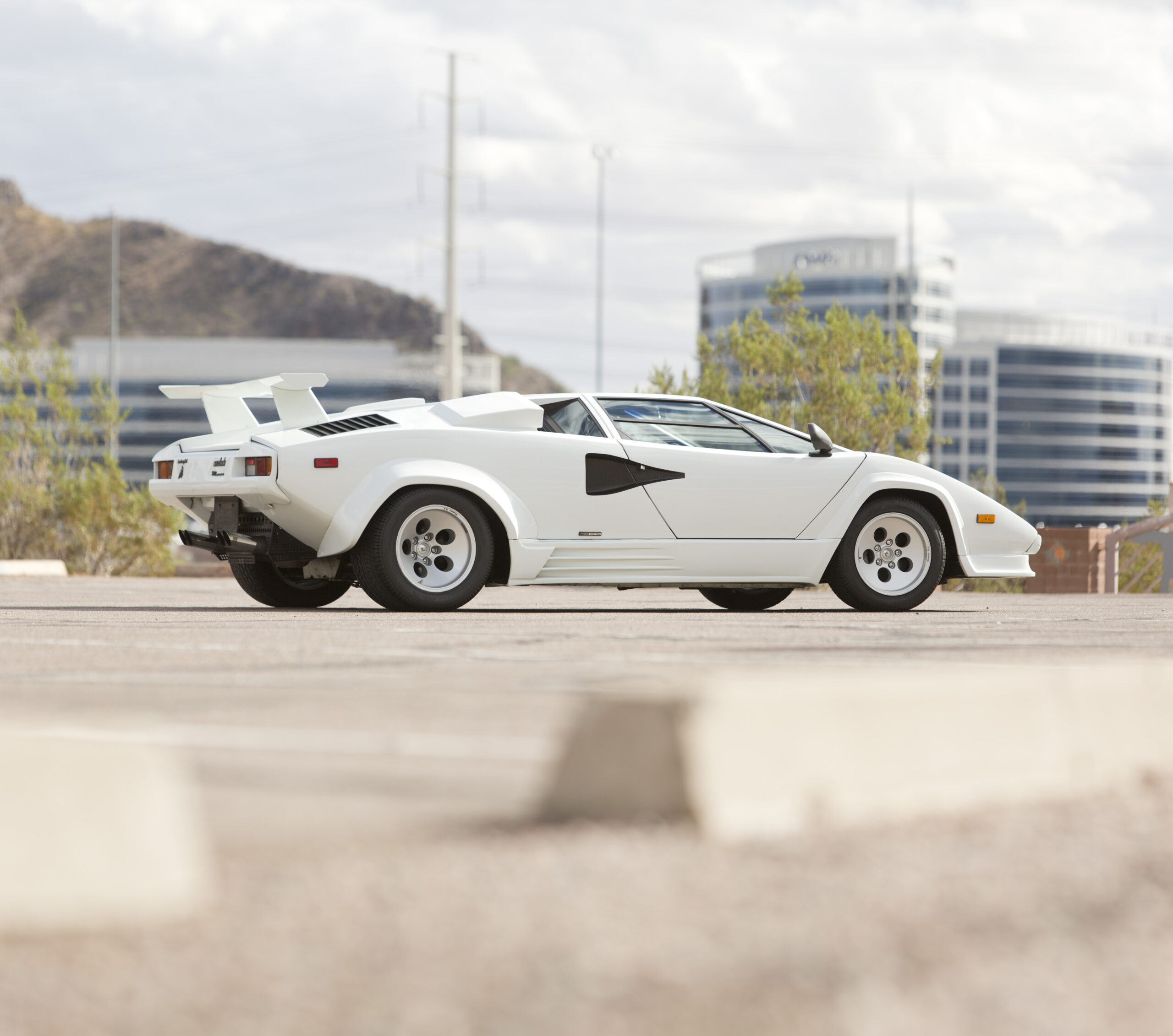 1988 Lamborghini Countach 15